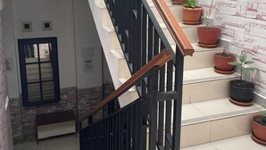 前台