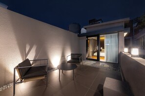 Terrace Suite Double Jacuzzi | Terrace/patio