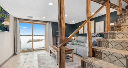 Lakeside Log Cabin w/Firepit, Dock, King Bed, Game Room, Scenic Relaxation