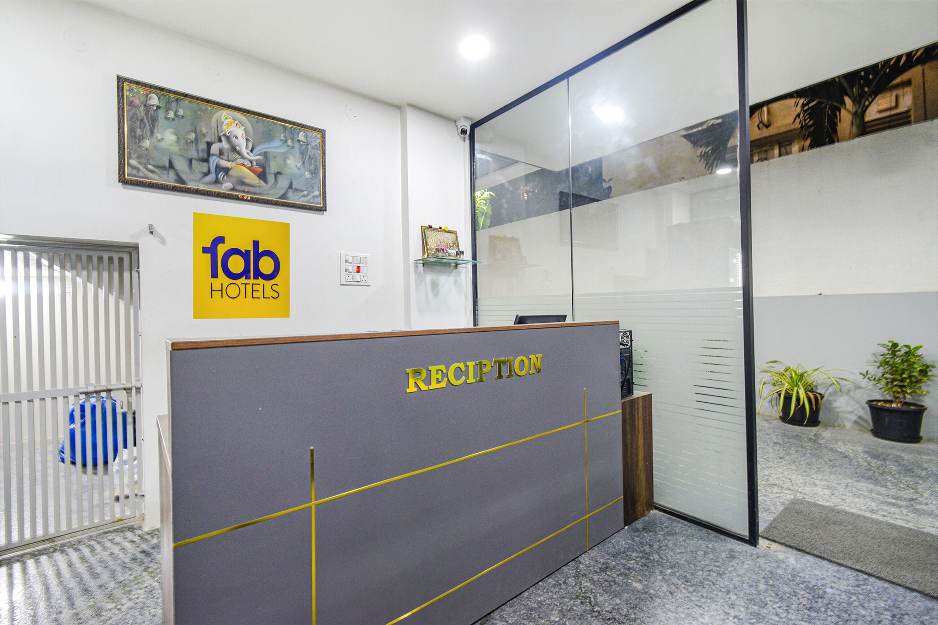 Foto - FabHotel SSR Ikon Suites - Nr Hyderabad Central University, Kondapur