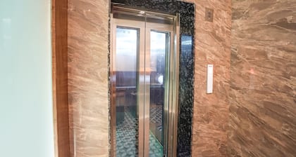 Fabhotel Sarja Sky