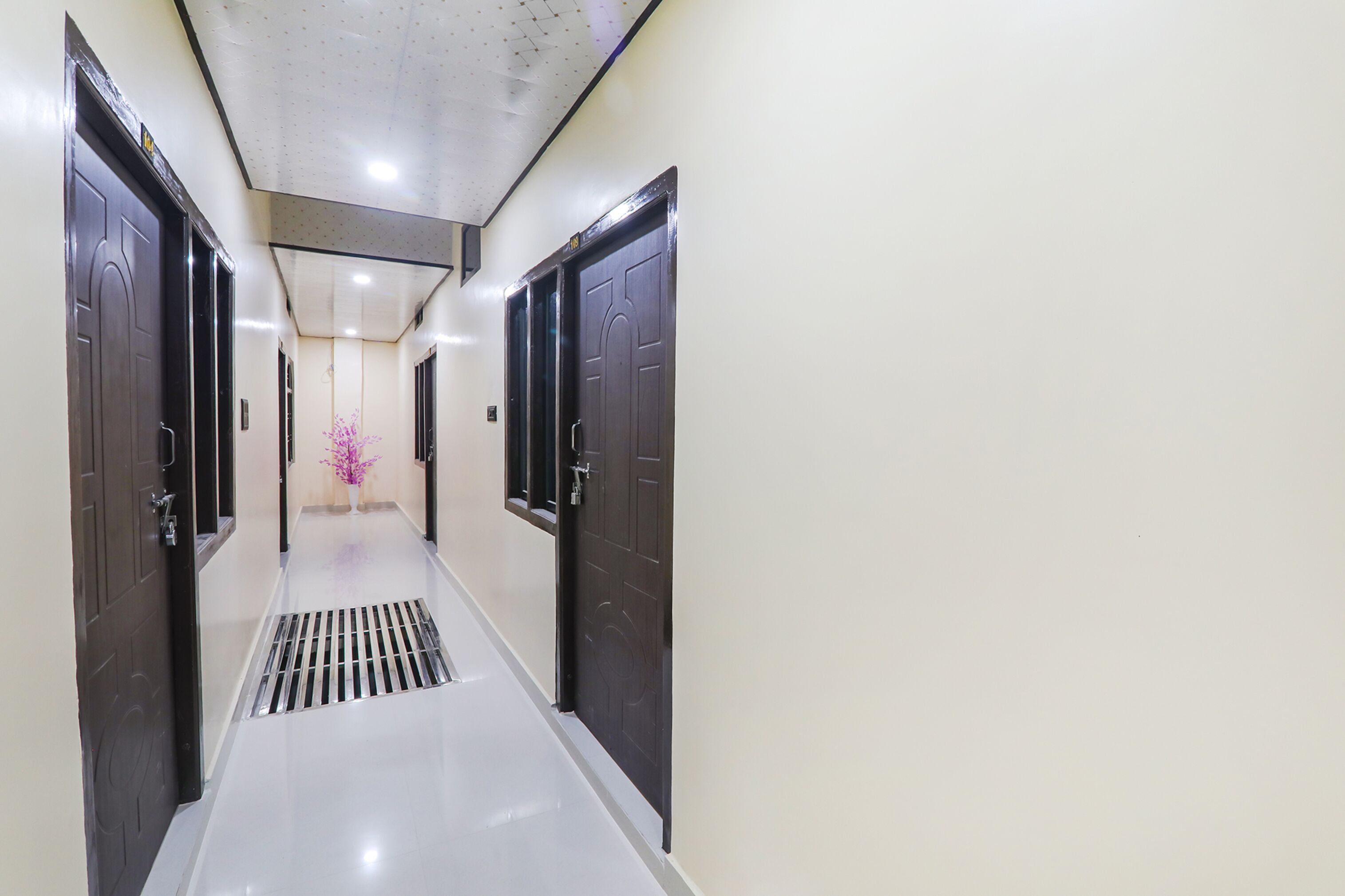 Hall