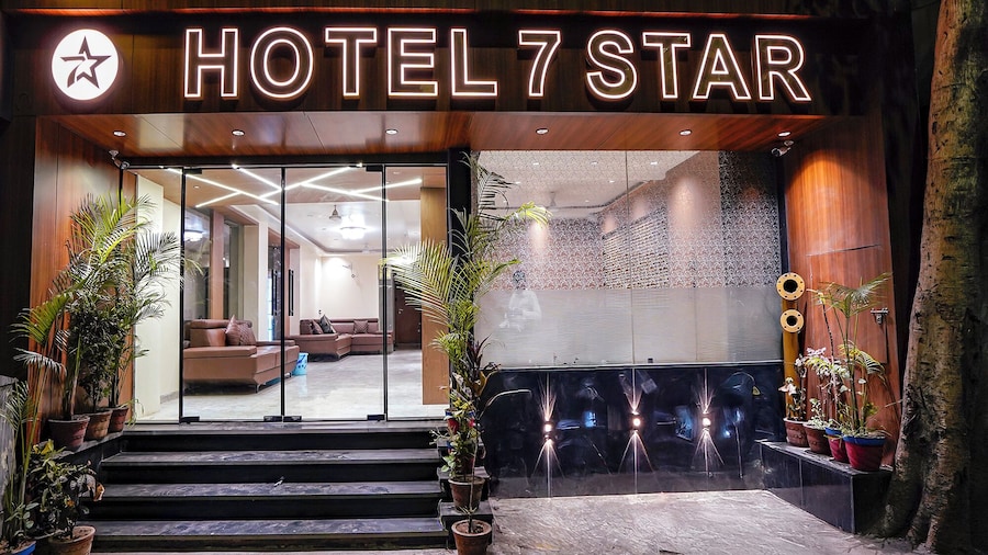 Fabhotel 7 Star I