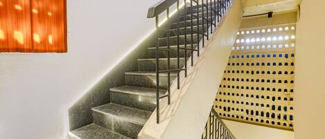 Egyptian cotton sheets, premium bedding, in-room safe, free WiFi