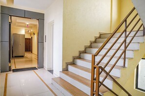 Lobby - Fabhotel Phoenix Inn (Pune)