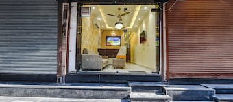Fabhotel Dm Residency