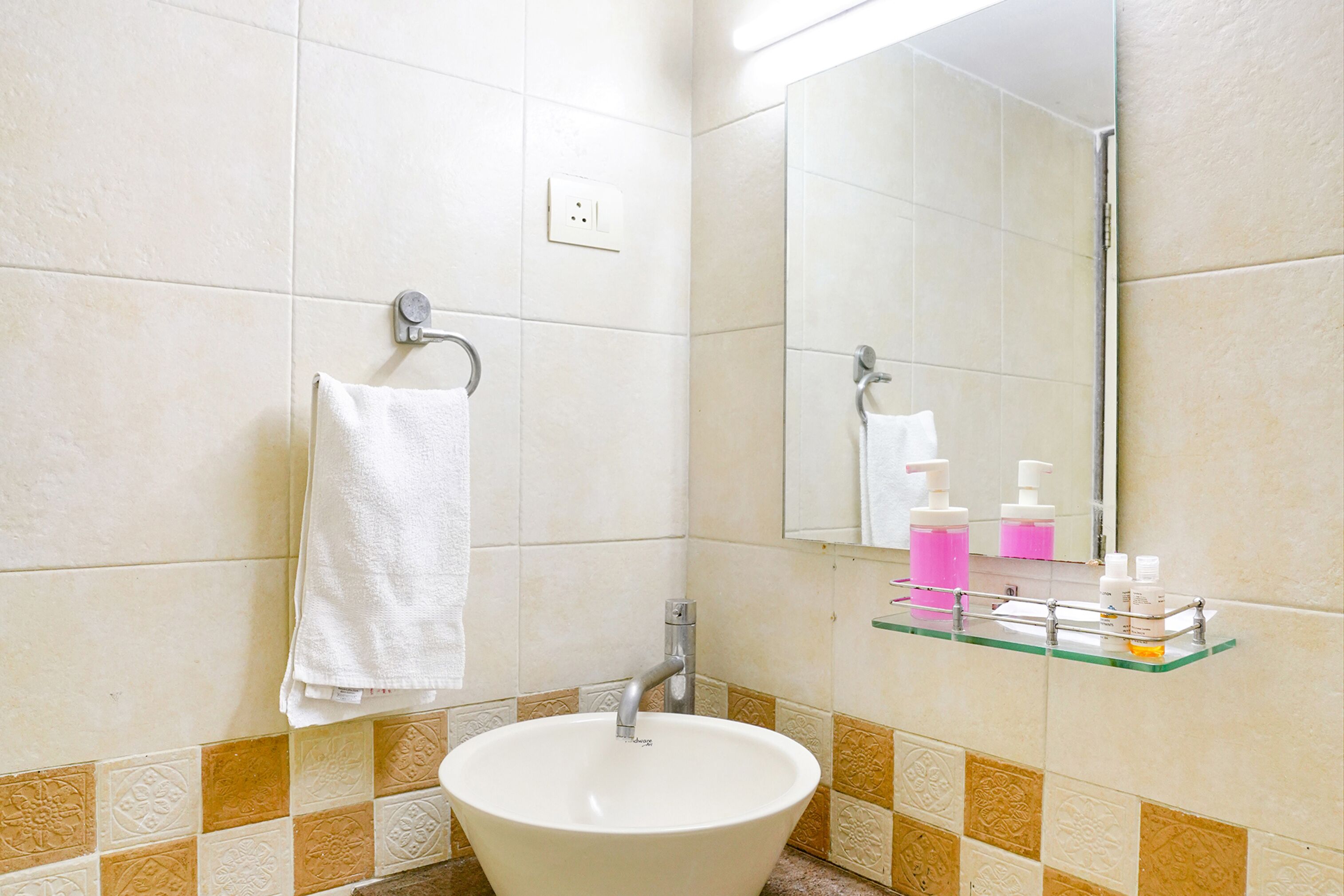 Photo - FabHotel Corporate Apartments Bandra