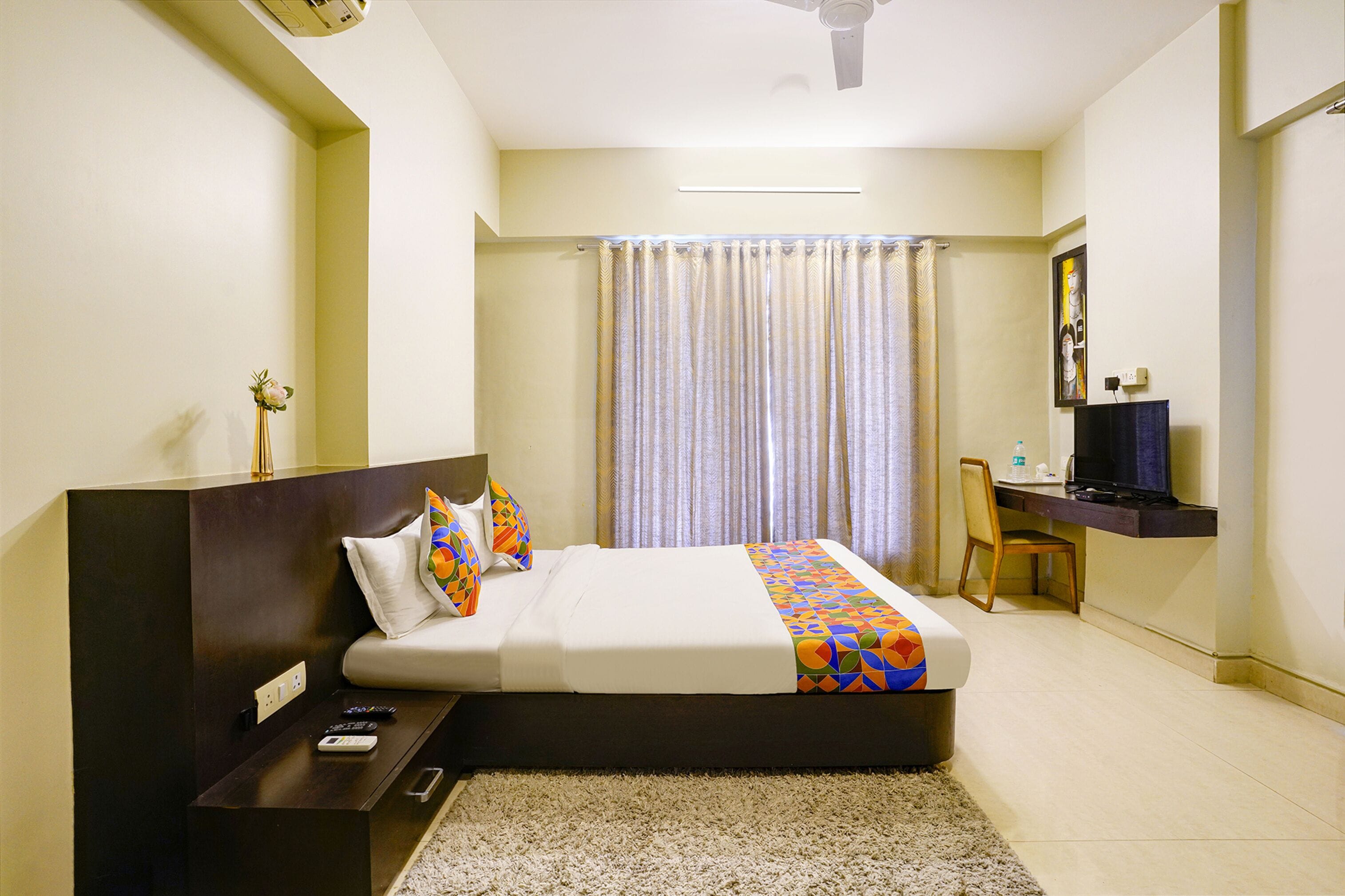 Photo - FabHotel Corporate Apartments Bandra
