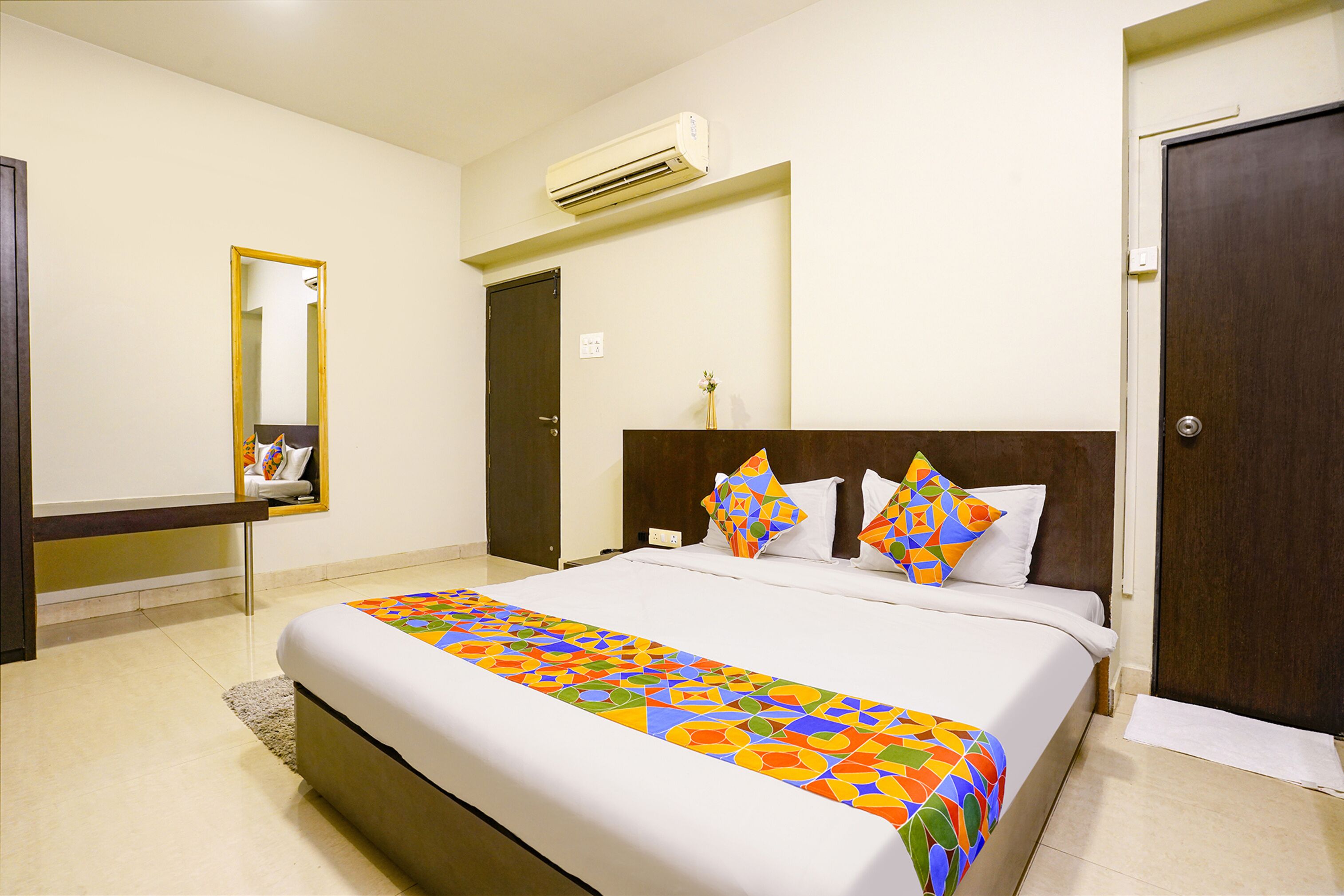 Photo - FabHotel Corporate Apartments Bandra