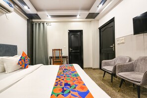 Egyptian cotton sheets, premium bedding, iron/ironing board, free WiFi