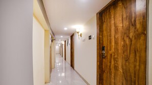 Unclassified image, 3 of 31, button