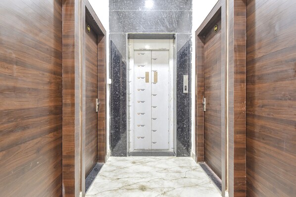 Elevator