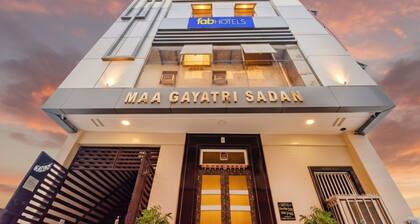 Fabhotel Maa Gayatri Sadan