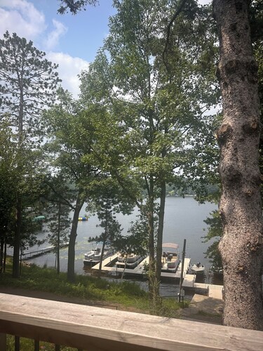 New 4-Bedroom, 2-Bath Cabin on 2,400-Acre Bay Lake – Brainerd’s Best-Kept Secret