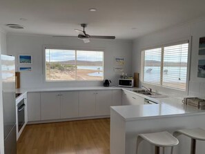 Fridge, microwave, oven, stovetop - Absolute Beachfront Property (Fitzgerald Bay)