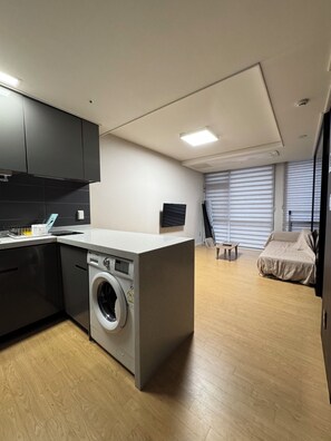 Espace de travail pour ordinateur portable, chambres insonorisées