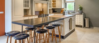 Amazing home in Son en Breugel