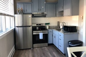 Fridge, microwave, oven