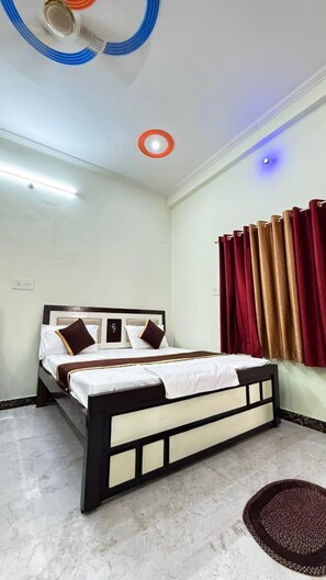 Deluxe Double Room, City View