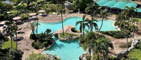 Piscine extérieure
