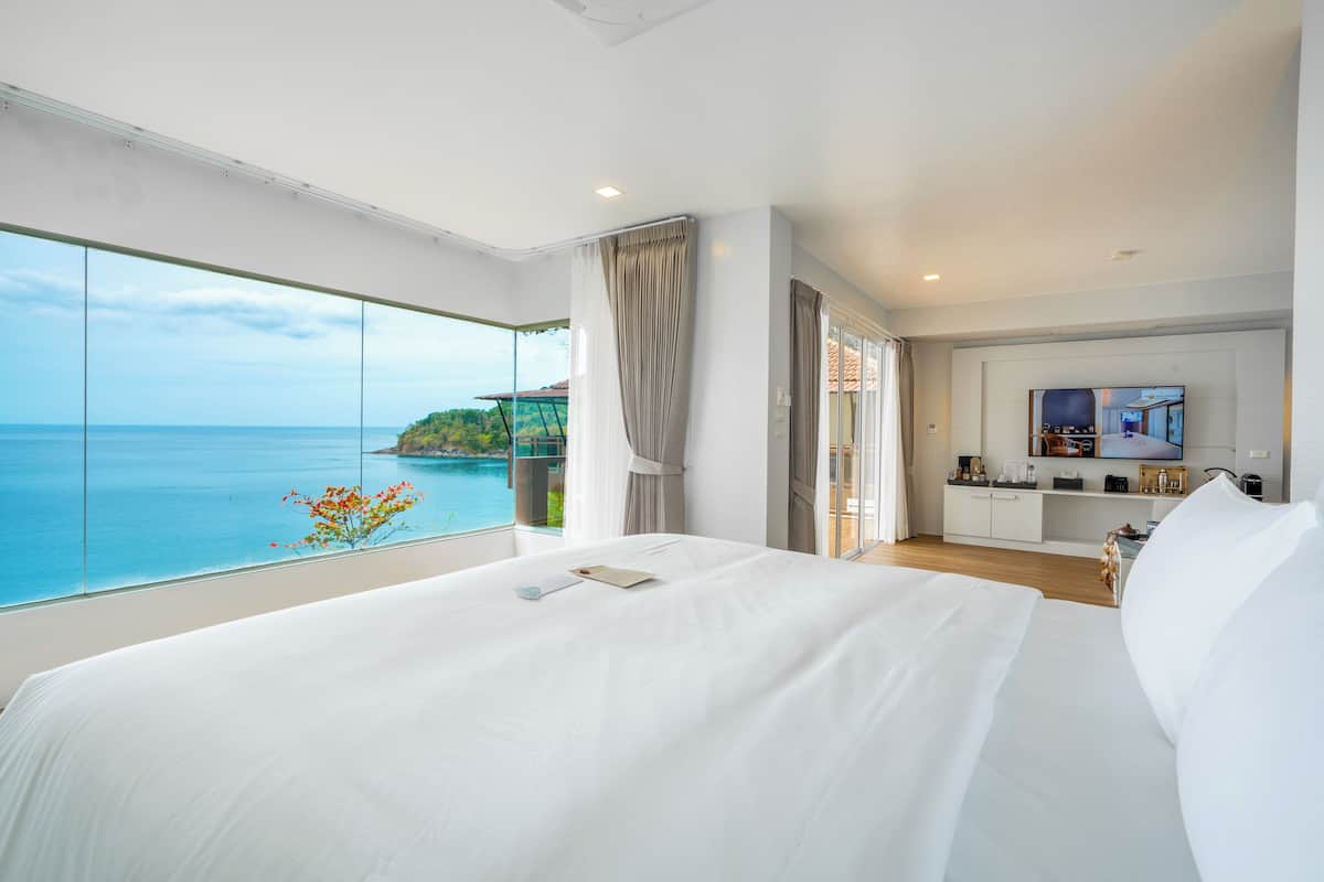 Executive Ocean front