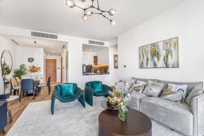 3 bedrooms - DXB - Vida Residences Dubai Marina - 3708 - DM (Dubai)