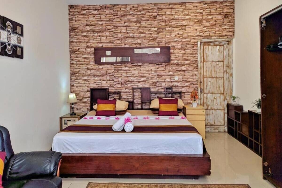 Standard Double Room, Pool View