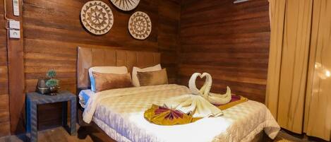 Deluxe kamer, 1 twee- of 2 eenpersoonsbedden, uitzicht op zwembad | Gratis wifi