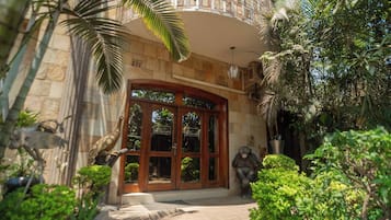 Loft, 1 Bedroom, Smoking | Exterior detail