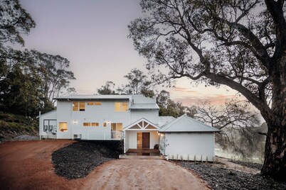 The Vintners: Where luxury meets nature, five master suites & spacious living