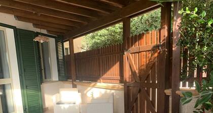 Smiles & Sunsets - Mrs Habana