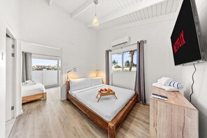 5 bedrooms, in-room safe, iron/ironing board, travel cot