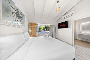 5 habitaciones, tabla de planchar con plancha y cuna de viaje 