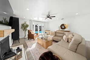 Smart TV, fireplace, table football