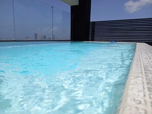 Apartment, 1 Bedroom, Accessible, Smoking | Pool | Outdoor pool