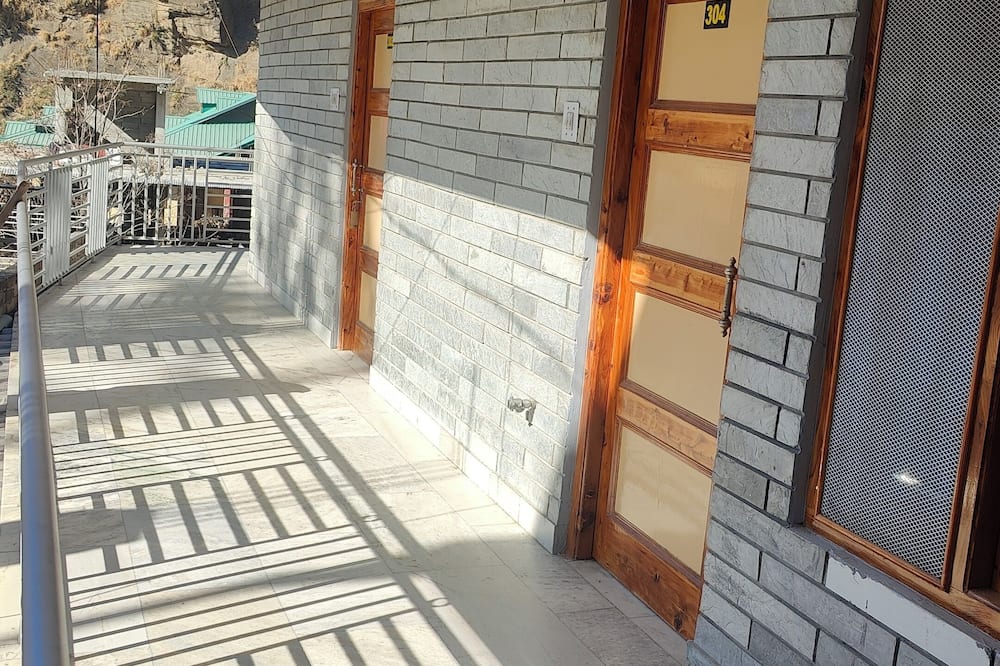 HGRD Guest House & Restaurant - Gohar
