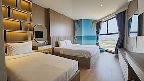 Artículos del minibar gratis y caja de seguridad en la habitación