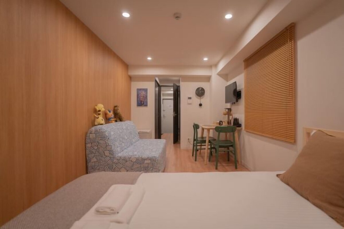 Blackout drapes, soundproofing, WiFi (free), bed sheets