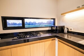 Villa, 2 habitaciones, alberca privada | Cocineta privada