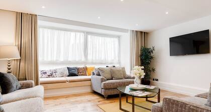 4 Bedroom Villa on Marble Arch