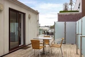Interior - Penthouse With Views Across London (London)