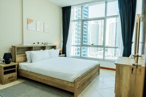 2 Schlafzimmer, Zimmersafe, Bügeleisen/Bügelbrett, WLAN