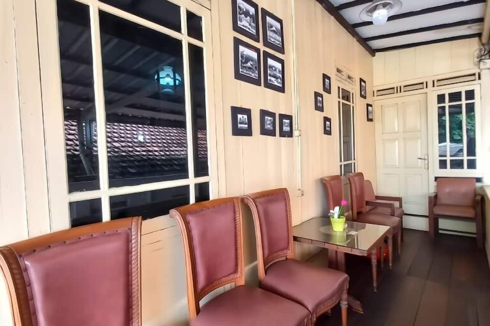Wisma Asri by Simply Homy