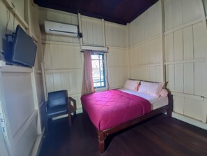 Standard-Haus, Stadtblick | 5 Schlafzimmer, Bügeleisen/Bügelbrett, Zustellbetten, Bettwäsche