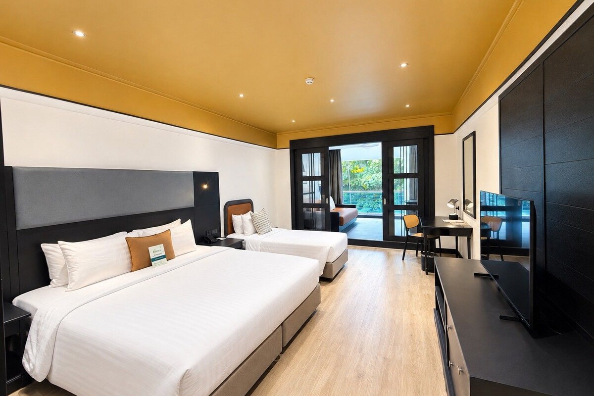 Junior Triple Suite Room