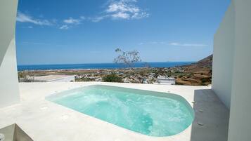 Suite Supérieure, balcon | Bain à remous privé