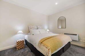 4 bedrooms, iron/ironing board, travel cot, WiFi