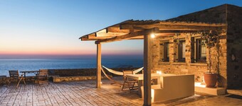 âBlue viewâ, uphill - Two Bedroom House, Sleeps 5