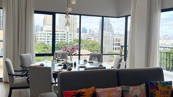 4 Bedrooms Exclusive Apartment (Unit 601) | Living area | 46-inch Smart TV with digital channels