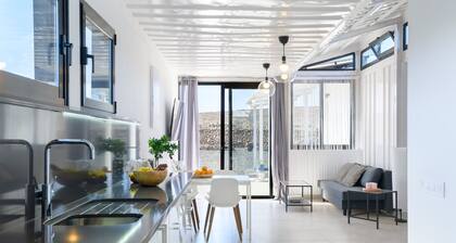 Villa Cubo, Lava y Volcán